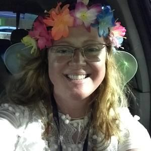 Meet your Posher, Becky